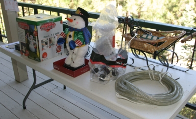 Gift Table Goodies